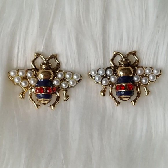 Independent Jewelry - Honeybees Gold Black Pearl Red Stud Earrings